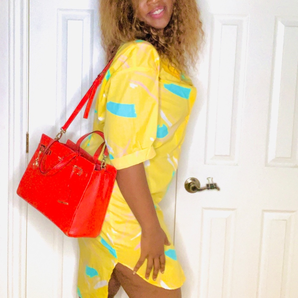 ☀️HOST PICK CACHÉ-Pastel loose fit oversized dress - Picture 4 of 10
